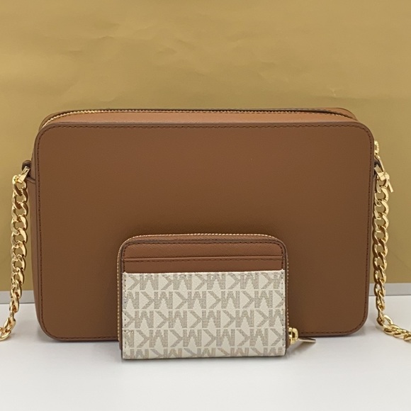 MICHAEL KORS LG EW CROSSBODY & MD ZA CARD CASE SET NWT - Picture 3 of 15